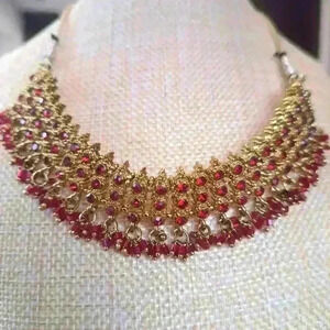 Rhinstone red  necklace